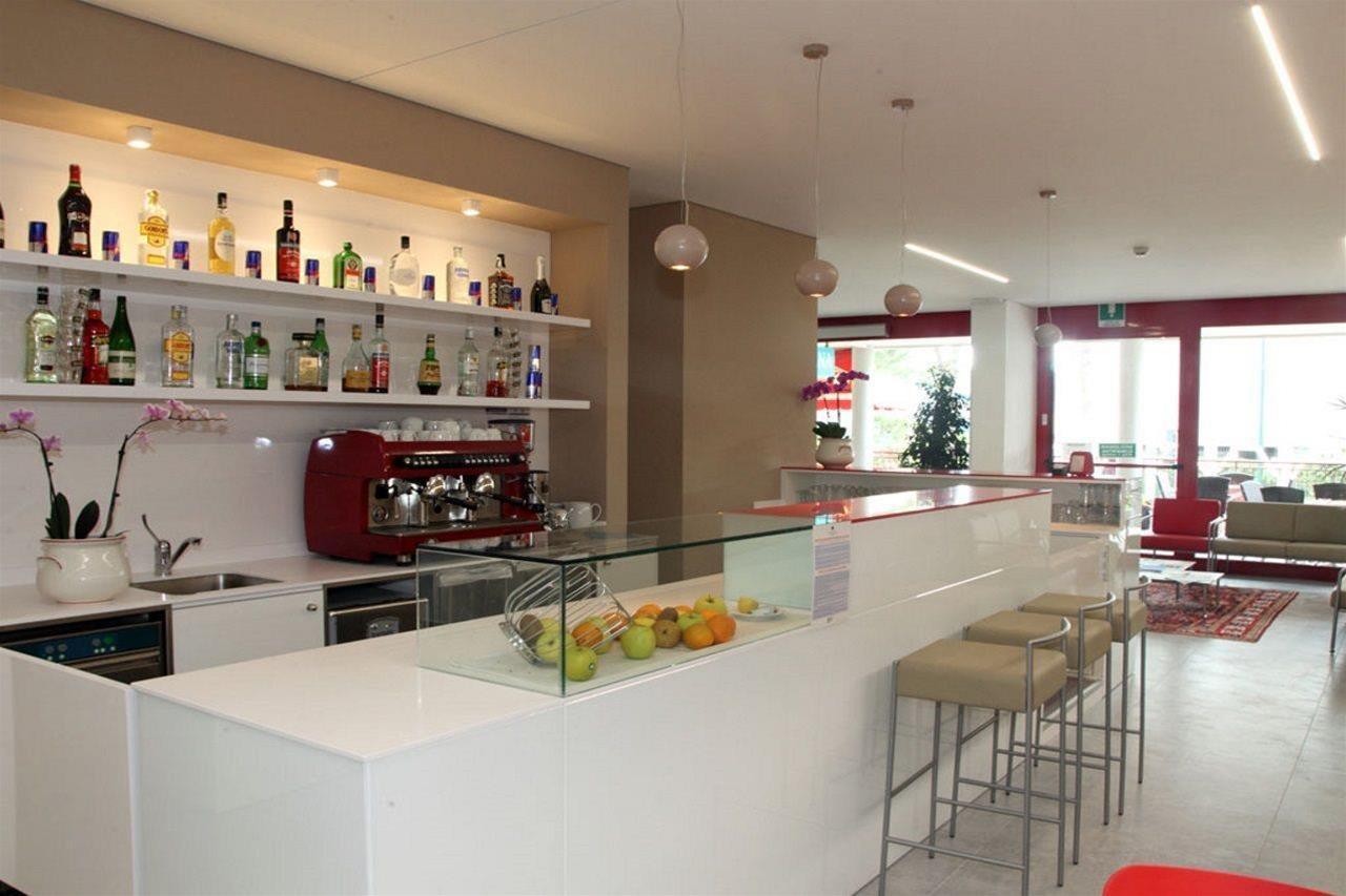 Hotel Regina Lignano Sabbiadoro Ngoại thất bức ảnh