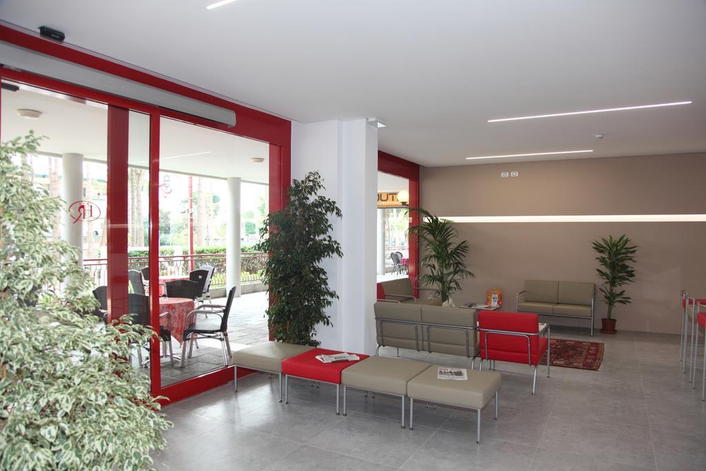 Hotel Regina Lignano Sabbiadoro Ngoại thất bức ảnh