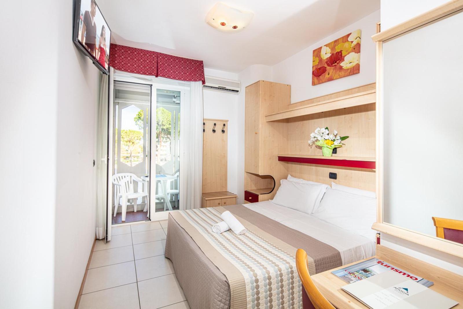 Hotel Regina Lignano Sabbiadoro Ngoại thất bức ảnh