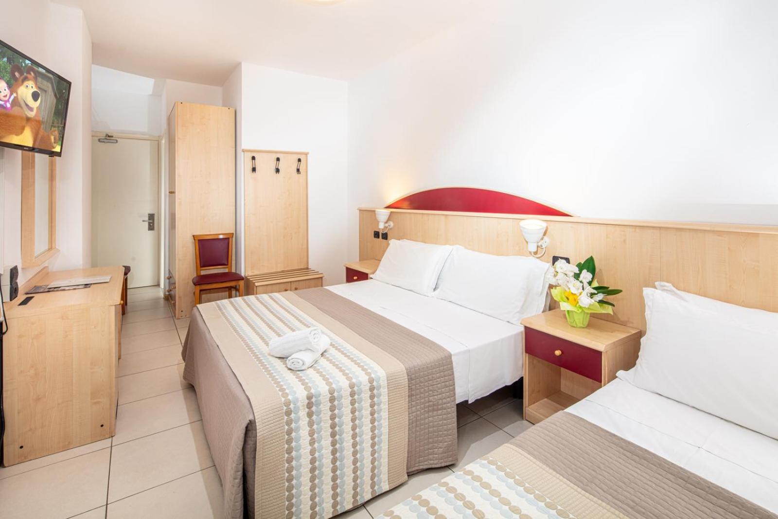 Hotel Regina Lignano Sabbiadoro Phòng bức ảnh