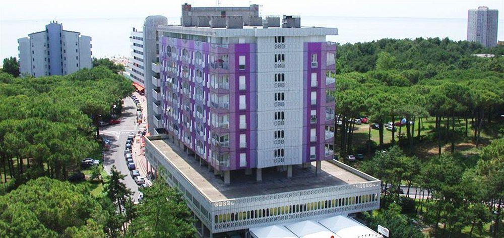 Hotel Regina Lignano Sabbiadoro Ngoại thất bức ảnh